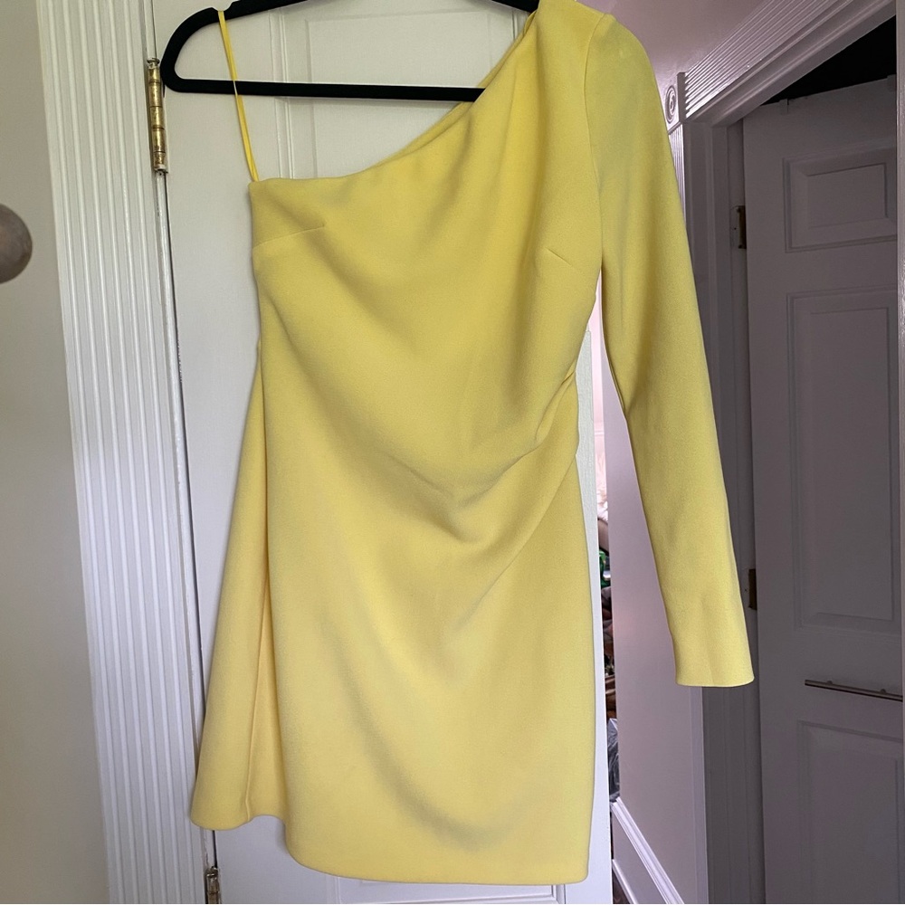 NWT Bec & Bridge butter yellow one sleeve mini dress